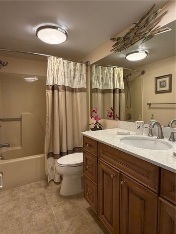 39 Plantation Drive 101, Vero Beach, FL 32966