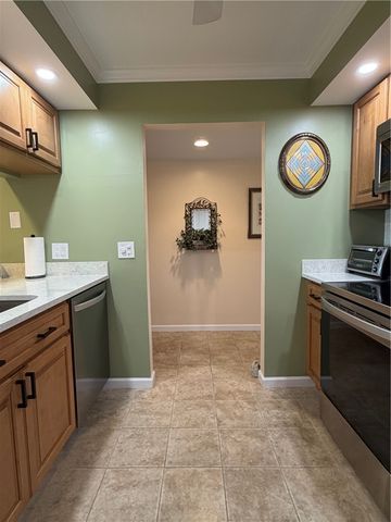 39 Plantation Drive 101, Vero Beach, FL 32966