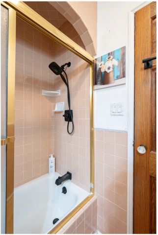 424 W 11th, Azusa, CA 91702