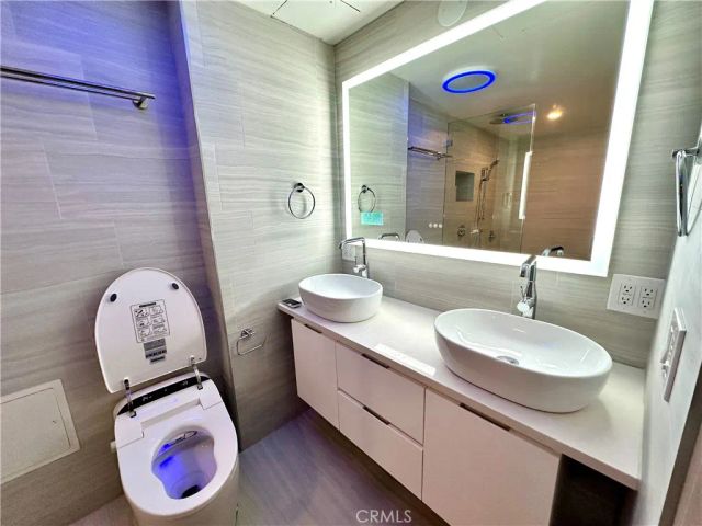10450 Wilshire 2A, Los Angeles, CA 90024