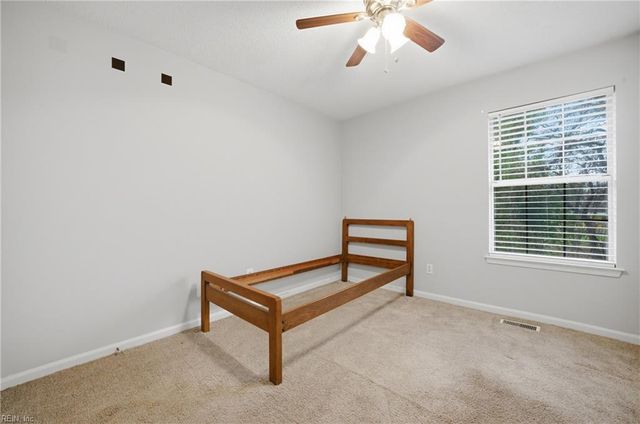 8 Saxony PL, Hampton, VA 23669