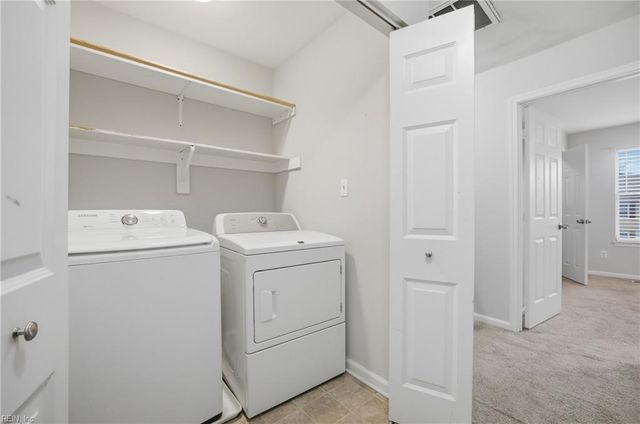 8 Saxony PL, Hampton, VA 23669