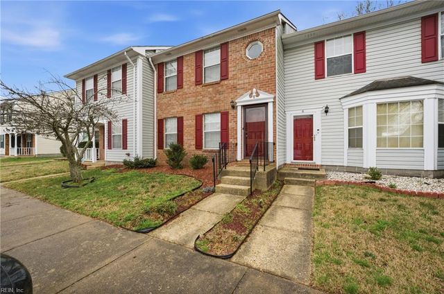 8 Saxony PL, Hampton, VA 23669