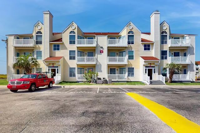 14721 Whitecap Blvd 331, Corpus Christi, TX 78418