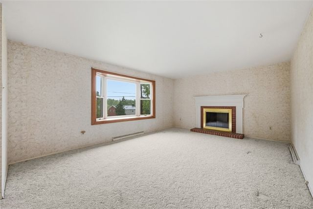 139 E Edgewood Dr, Peters Twp, PA 15317