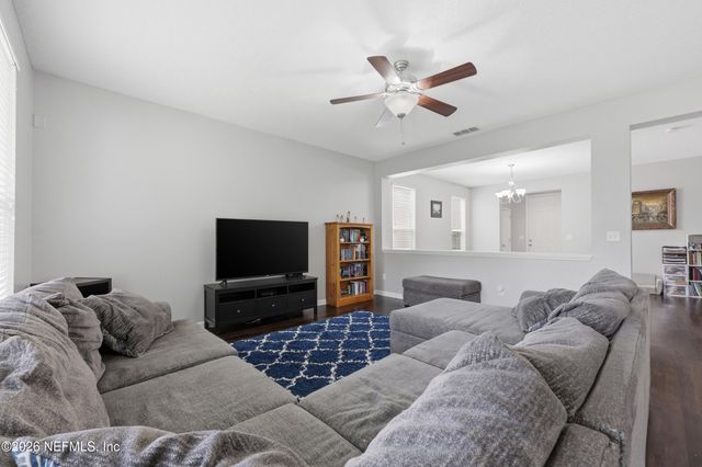 732 BRIAR VIEW Drive, Orange Park, FL 32065