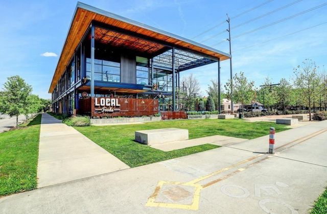 813 Waverly Street, Houston, TX 77007