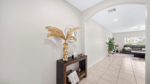 3770 Crofton CT, Fort Myers, FL 33916