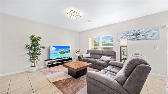 3770 Crofton CT, Fort Myers, FL 33916