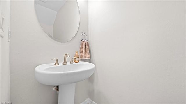 3770 Crofton CT, Fort Myers, FL 33916