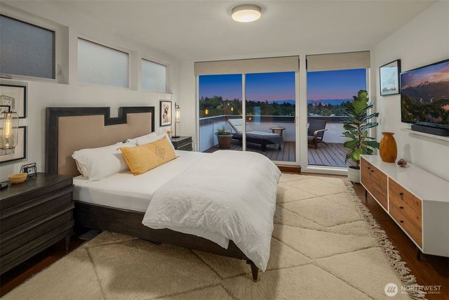 431 26th Avenue E, Seattle, WA 98112