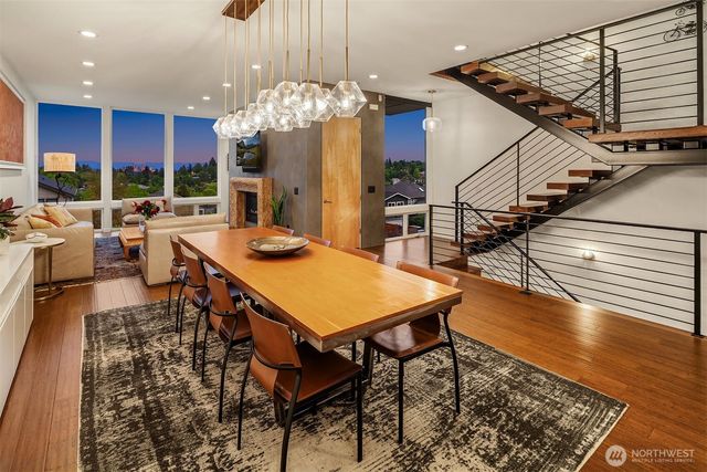 431 26th Avenue E, Seattle, WA 98112