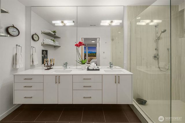 431 26th Avenue E, Seattle, WA 98112