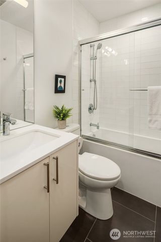 431 26th Avenue E, Seattle, WA 98112