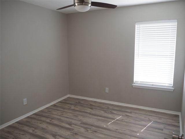 157 Harvard Avenue, Lewisville, TX 75057