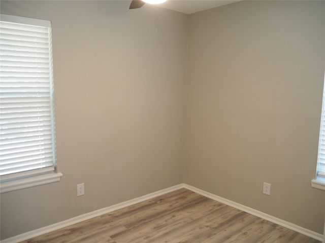 157 Harvard Avenue, Lewisville, TX 75057