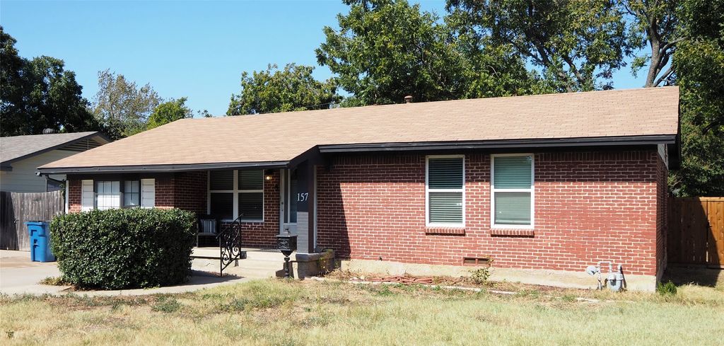 157 Harvard Avenue, Lewisville, TX 75057