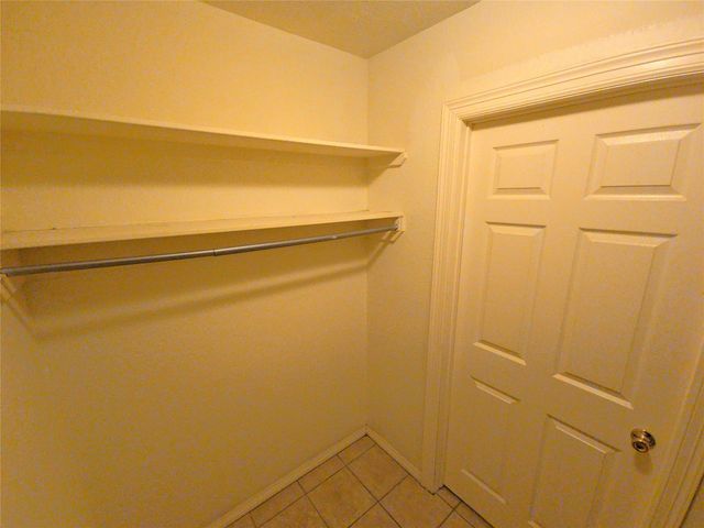 6131 Andwood Street B, Houston, TX 77087