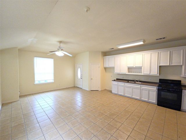 6131 Andwood Street B, Houston, TX 77087