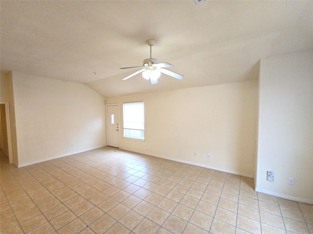 6131 Andwood Street B, Houston, TX 77087