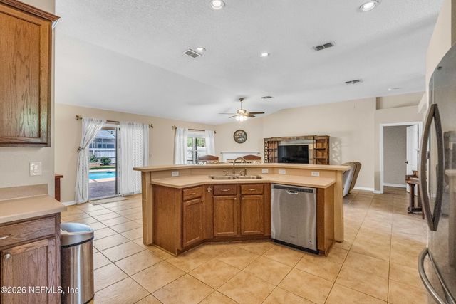 204 ELMWOOD Drive, St. Johns, FL 32259