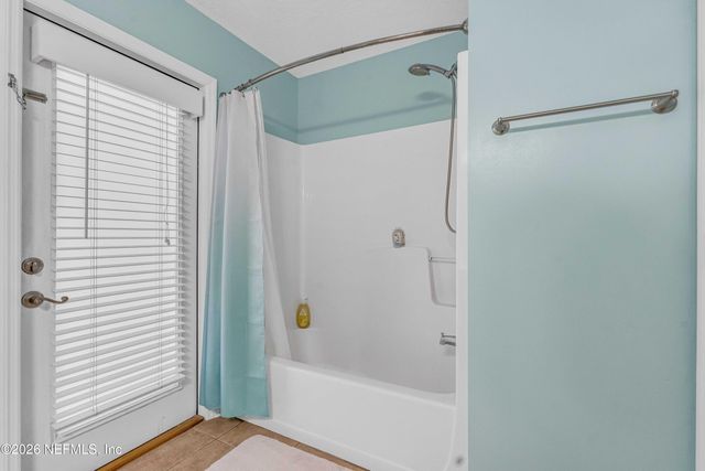 204 ELMWOOD Drive, St. Johns, FL 32259