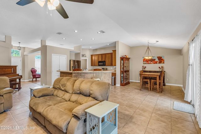 204 ELMWOOD Drive, St. Johns, FL 32259
