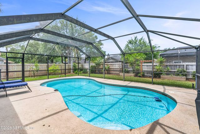 204 ELMWOOD Drive, St. Johns, FL 32259