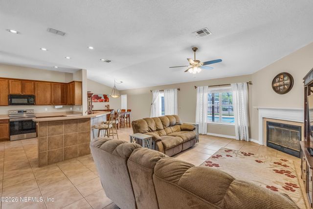 204 ELMWOOD Drive, St. Johns, FL 32259