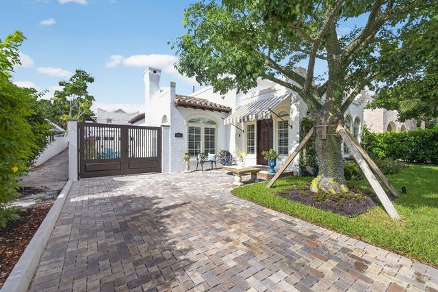 227 Fordham Drive, Lake Worth Beach, FL 33460