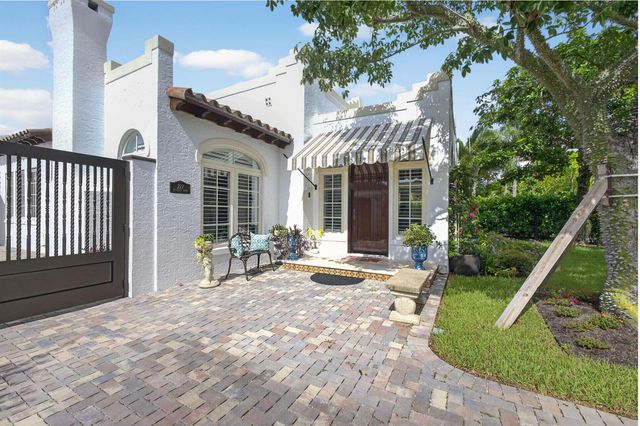 227 Fordham Drive, Lake Worth Beach, FL 33460