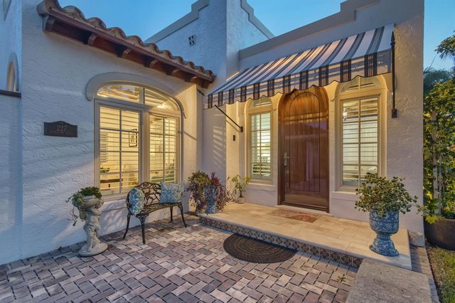 227 Fordham Drive, Lake Worth Beach, FL 33460