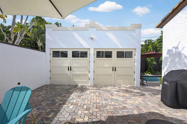 227 Fordham Drive, Lake Worth Beach, FL 33460