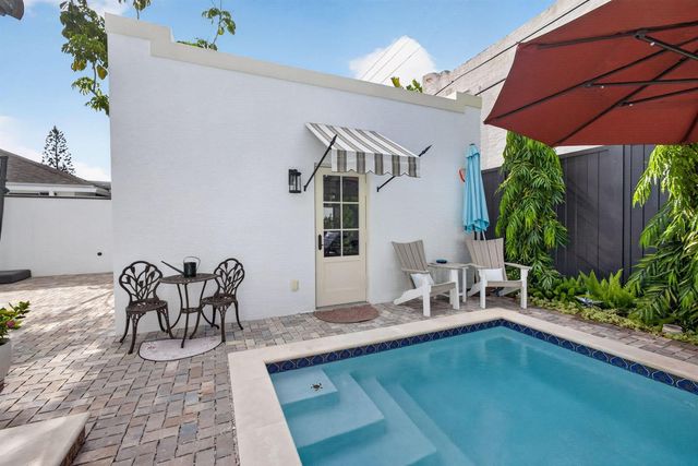 227 Fordham Drive, Lake Worth Beach, FL 33460