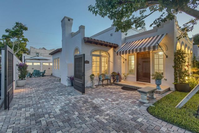 227 Fordham Drive, Lake Worth Beach, FL 33460
