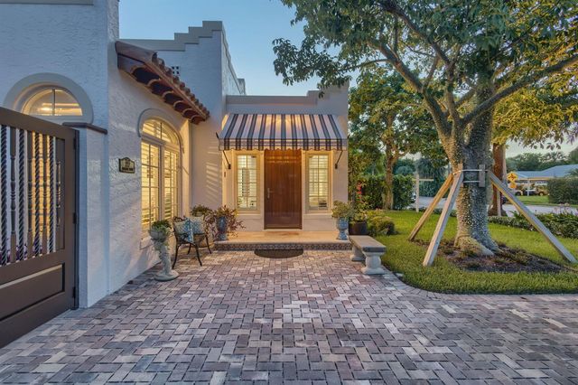 227 Fordham Drive, Lake Worth Beach, FL 33460