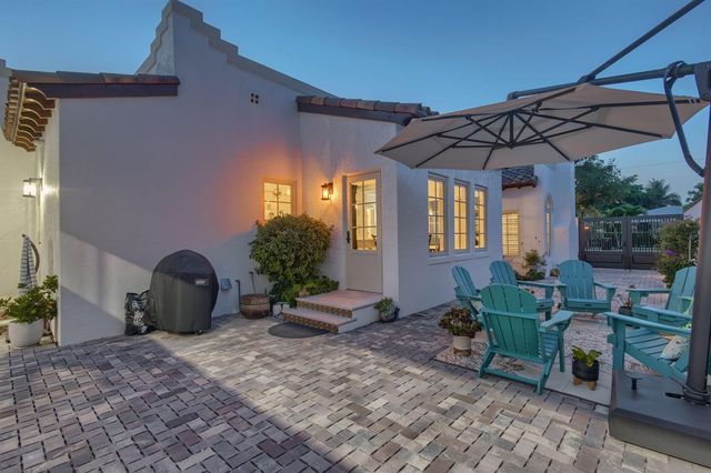 227 Fordham Drive, Lake Worth Beach, FL 33460