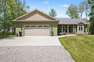1735 Iroquois Trail, Grant Twp, MI 48748