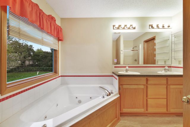 10009 W Britton, Wichita, KS 67205