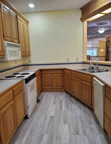 10009 W Britton, Wichita, KS 67205