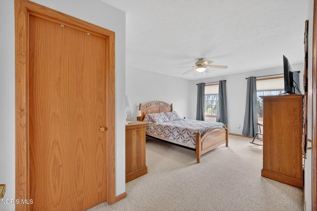 7508 Epaulet Lane, Maumee, OH 43537