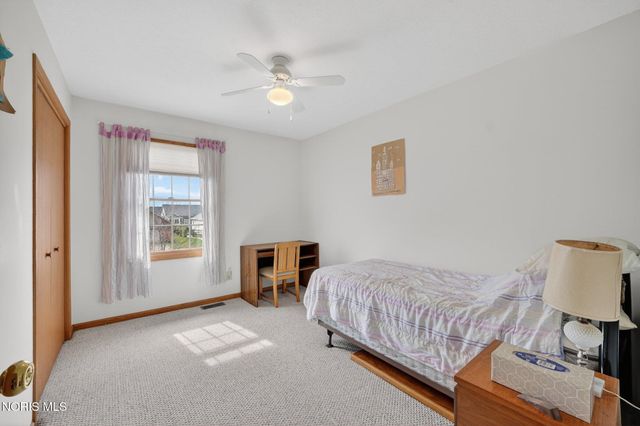 7508 Epaulet Lane, Maumee, OH 43537