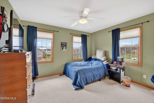 7508 Epaulet Lane, Maumee, OH 43537