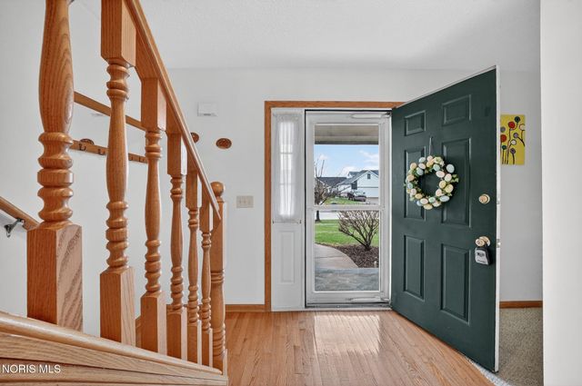 7508 Epaulet Lane, Maumee, OH 43537