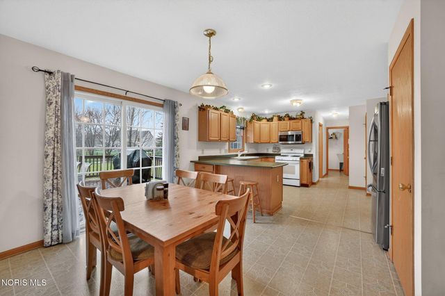 7508 Epaulet Lane, Maumee, OH 43537