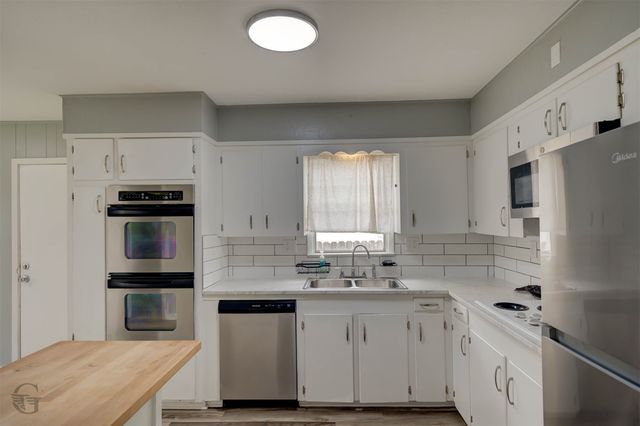 297 Pennsylvania, Shreveport, LA 71105