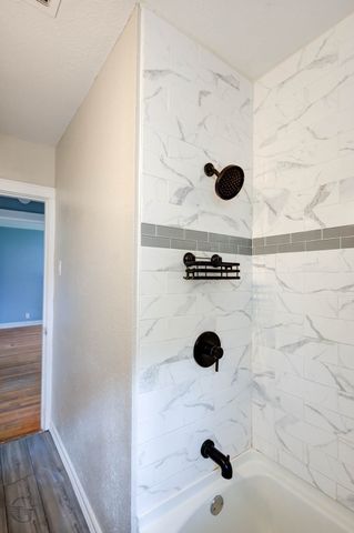 297 Pennsylvania, Shreveport, LA 71105