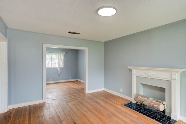 297 Pennsylvania, Shreveport, LA 71105