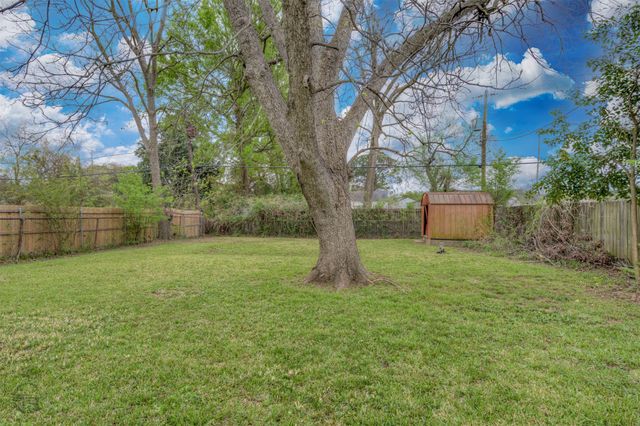 297 Pennsylvania, Shreveport, LA 71105