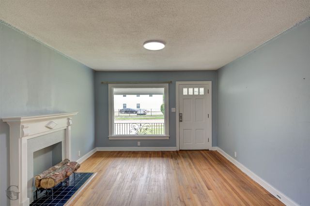 297 Pennsylvania, Shreveport, LA 71105